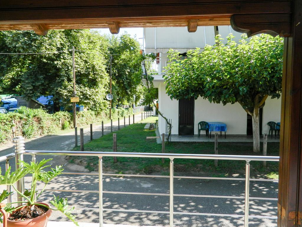 Veny House Villa Paralia Pantaleimonos Kamer foto